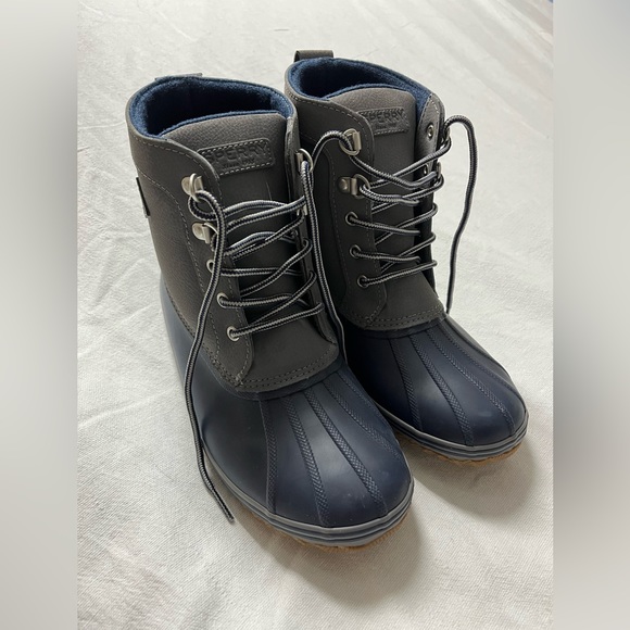 Sperry boots